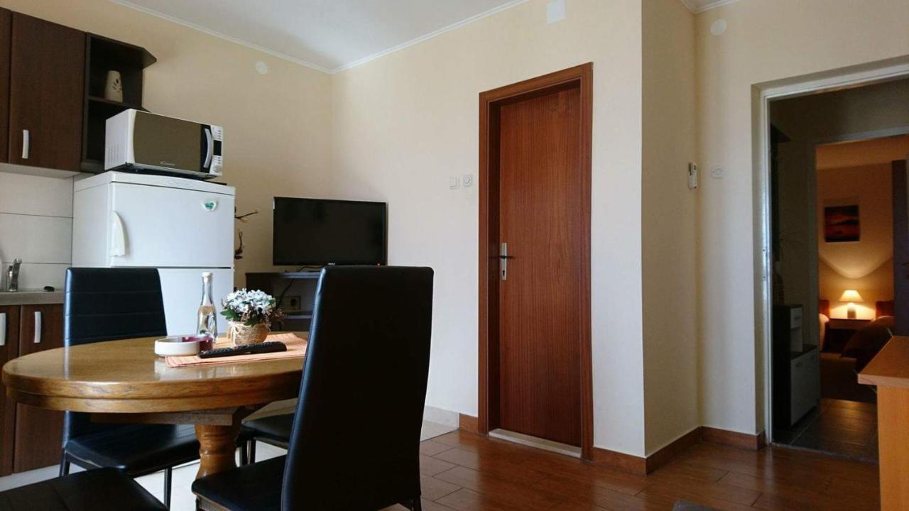 Roncevic #joko# Apartment